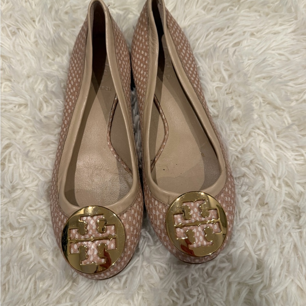 Tory Burch Women's Gold and Tan Loafers